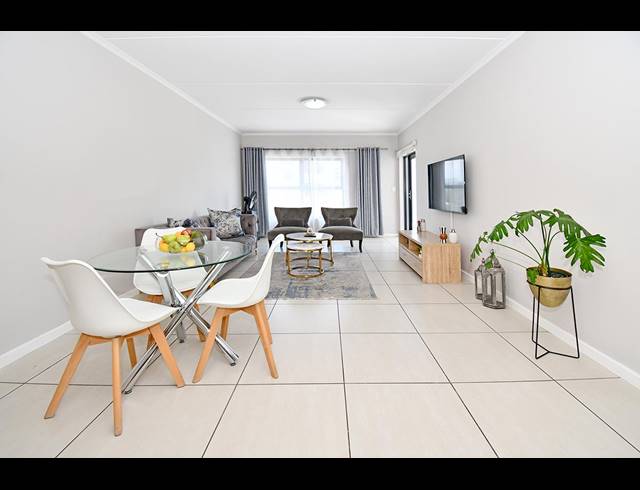 2 BEDROOM APARTMENT FOR SALE IN GREENSTONE HILL